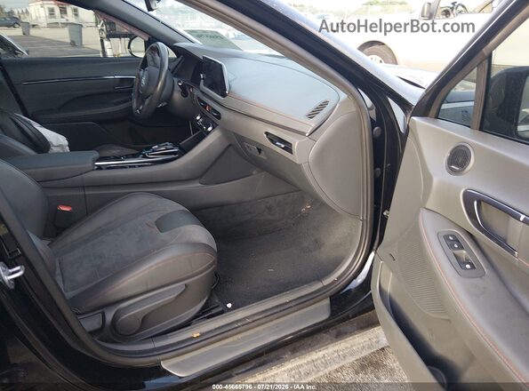 KMHL14JC7PA300600 2023 HYUNDAI SONATA Black Սալոնի դիմացի տեսք