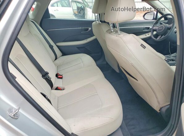 KMHL24JAXSA504425 2025 HYUNDAI SONATA Silver Widok tylnych siedzeń