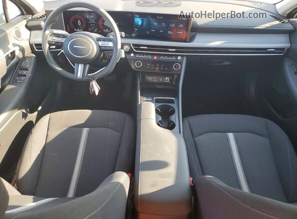 KMHL24JJ2TA147100 2026 HYUNDAI SONATA White Widok deski rozdzielczej