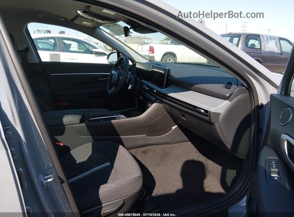 KMHL24JJ2TA172045 2026 HYUNDAI SONATA HYBRID Gray წინა სალონის ხედი