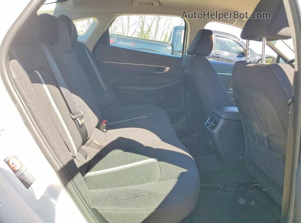 KMHL34JJ0PA078006 2023 HYUNDAI SONATA White Vista de los asientos traseros