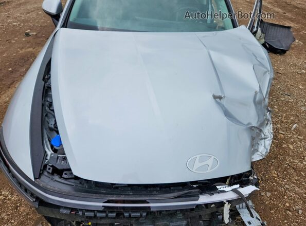 KMHL34JJ2SA117509 2025 HYUNDAI SONATA Silver Widok wnętrza z tyłu
