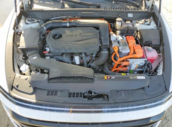 KMHL34JJ5TA139957 2026 HYUNDAI SONATA White Widok wnętrza z tyłu