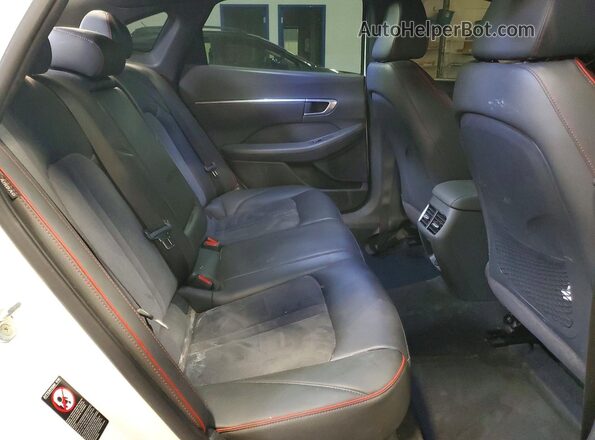 KMHL44J20NA212449 2022 HYUNDAI SONATA White უკანა სავარძლების ხედი