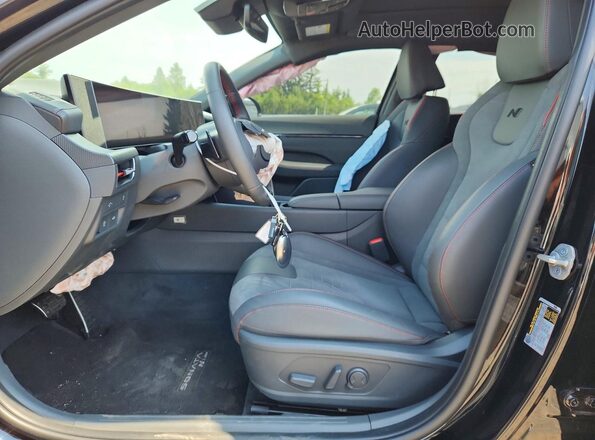 KMHL54JC2SA505769 2025 HYUNDAI SONATA Black Вид салону спереду
