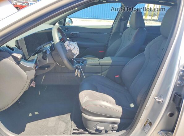 KMHL54JC7SA439705 2025 HYUNDAI SONATA Silver Սալոնի դիմացի տեսք