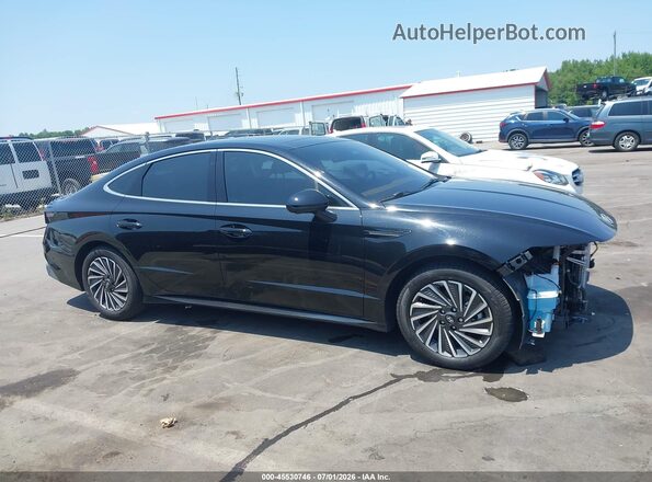 KMHL54JJ3RA091717 2024 HYUNDAI SONATA HYBRID Black Widok wnętrza z tyłu