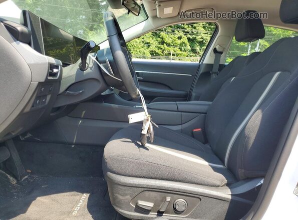 KMHL64JA0TA535964 2026 HYUNDAI SONATA Белый Вид салона спереди