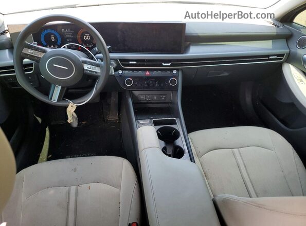 KMHL64JA2RA372100 2024 HYUNDAI SONATA Silver Widok deski rozdzielczej