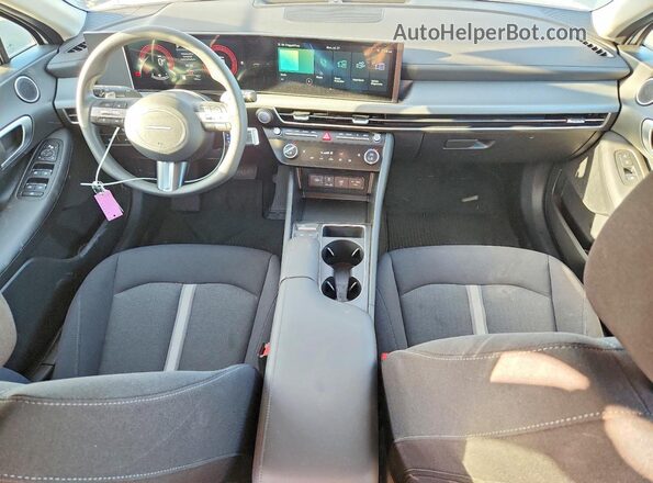 KMHL64JA2SA514242 2025 HYUNDAI SONATA White ხელსაწყოთა პანელის ხედი