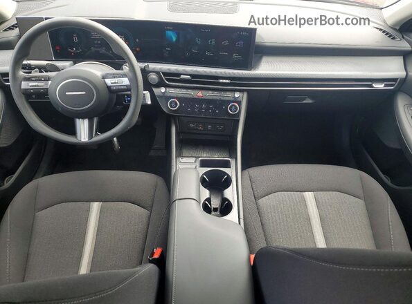 KMHL64JA9SA499464 2025 HYUNDAI SONATA Red Vista del salpicadero