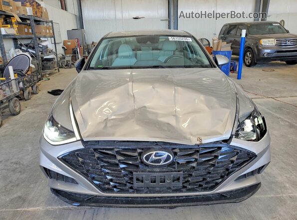 KMHL64JAXMA161672 2021 HYUNDAI SONATA Silver Widok z przodu