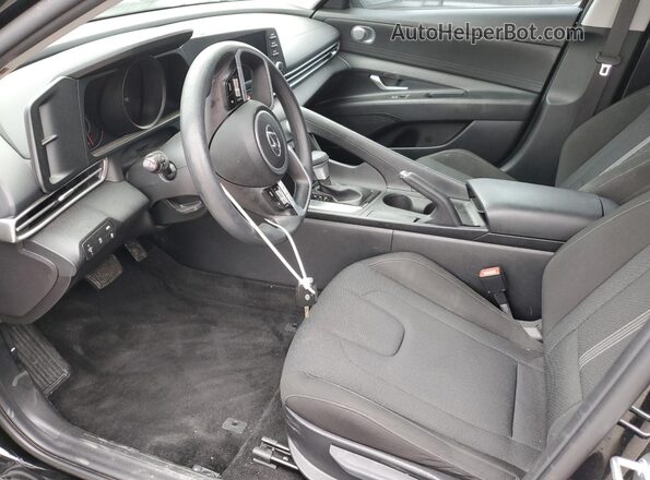 KMHLL4AG2PU393828 2023 HYUNDAI ELANTRA Black Вид салону спереду