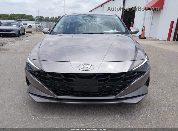 KMHLL4AG2PU545204 2023 HYUNDAI ELANTRA Gray ხელსაწყოთა პანელის ხედი
