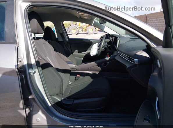 KMHLL4AG3PU627085 2023 HYUNDAI ELANTRA Gray Սալոնի դիմացի տեսք