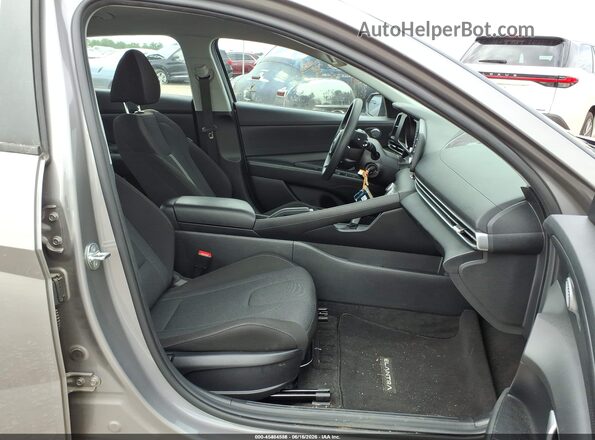 KMHLL4AG8PU572441 2023 HYUNDAI ELANTRA Серый Вид салона спереди