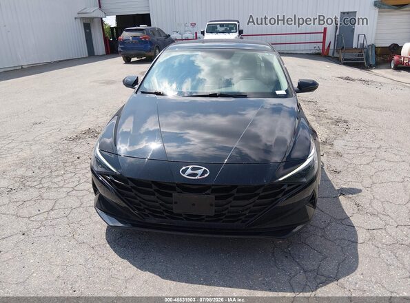 KMHLL4AG8PU574724 2023 HYUNDAI ELANTRA Black Widok wnętrza z tyłu