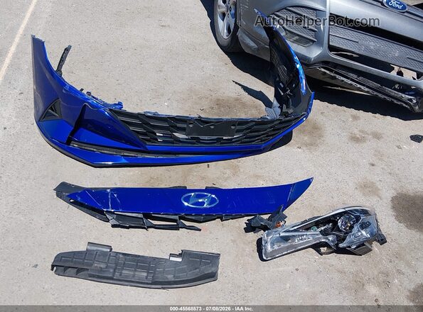 KMHLL4AG8PU633223 2023 HYUNDAI ELANTRA Blue ხელსაწყოთა პანელის ხედი
