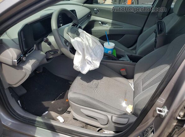 KMHLL4DG0RU680759 2024 HYUNDAI ELANTRA Silver Front interior view
