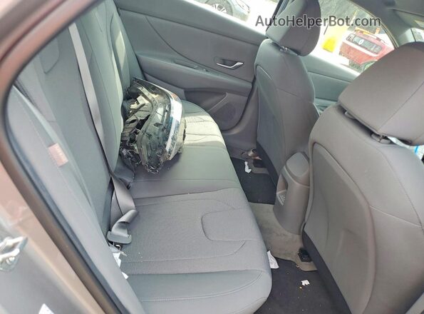 KMHLL4DG0RU680759 2024 HYUNDAI ELANTRA Silver Rear seats view