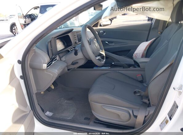 KMHLL4DG0RU778190 2024 HYUNDAI ELANTRA White Front interior view