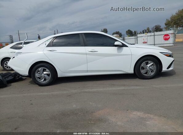 KMHLL4DG0TU131697 2026 HYUNDAI ELANTRA White Սալոնի 360 աստիճան տեսք