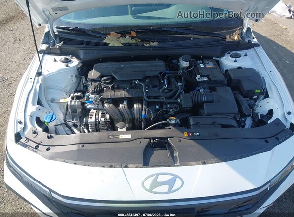 KMHLL4DG0TU222596 2026 HYUNDAI ELANTRA White უკანა ხედი
