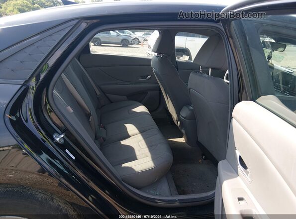 KMHLL4DG1RU686943 2024 HYUNDAI ELANTRA Black VIN կոդի պիտակի տեսք