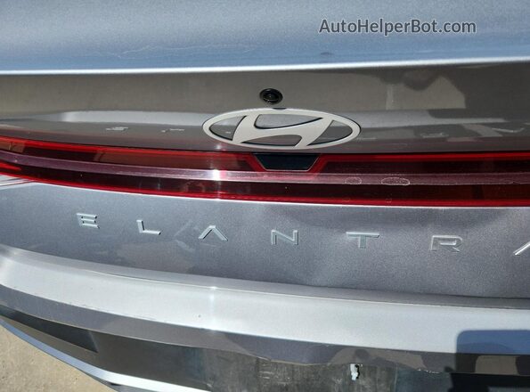 KMHLL4DG1SU074313 2025 HYUNDAI ELANTRA Silver 