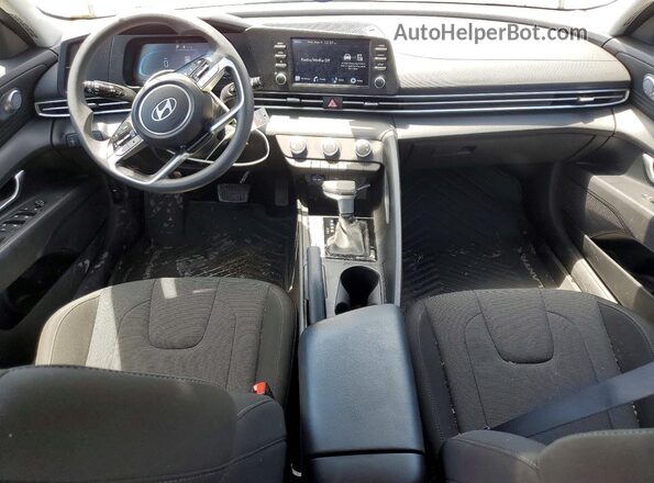 KMHLL4DG1SU892947 2025 HYUNDAI ELANTRA Черный Вид панели приборов