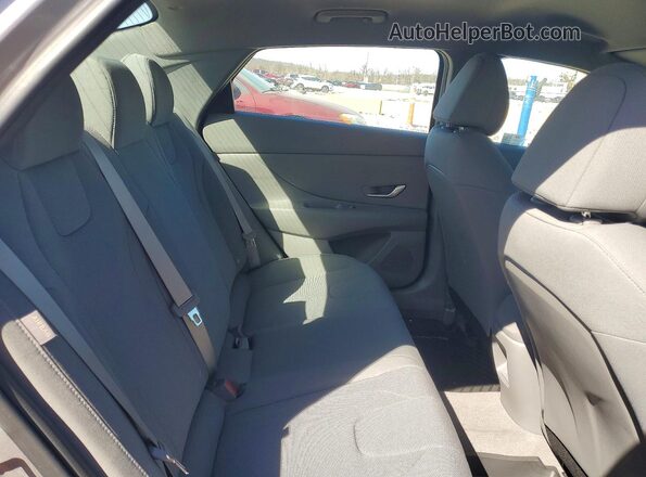 KMHLL4DG2RU821766 2024 HYUNDAI ELANTRA Silver Vista de los asientos traseros