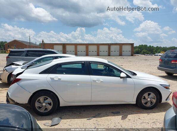KMHLL4DG2SU060131 2025 HYUNDAI ELANTRA White Widok wnętrza z tyłu
