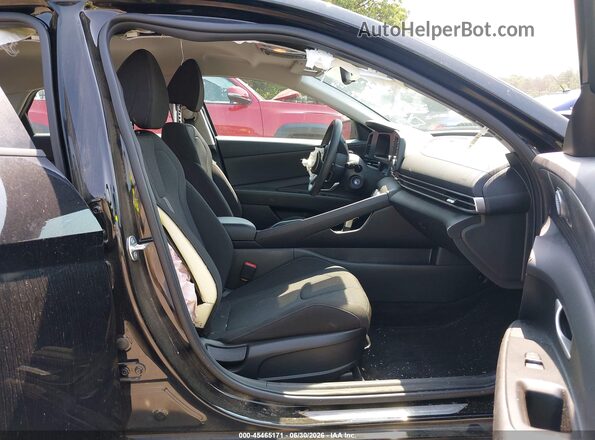 KMHLL4DG2SU913594 2025 HYUNDAI ELANTRA Black Widok wnętrza z przodu