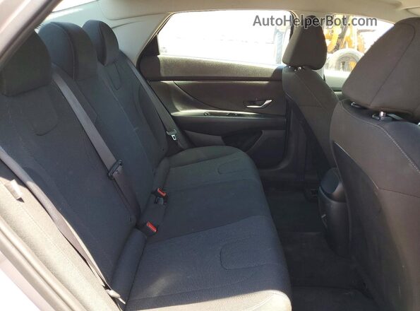 KMHLL4DG2TU099254 2026 HYUNDAI ELANTRA Silver Вид задніх сидінь