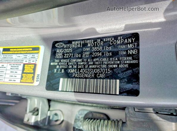 KMHLL4DG3SU087015 2025 HYUNDAI ELANTRA Silver Շարժիչի բաժամունքի տեսք