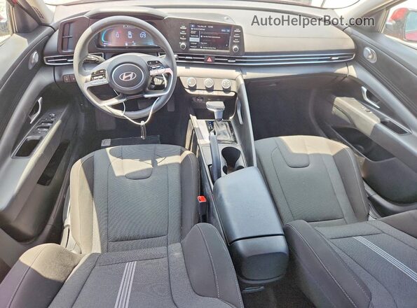KMHLL4DG3SU954445 2025 HYUNDAI ELANTRA Red წინა პანელის ხედი