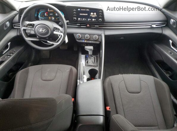 KMHLL4DG4SU010072 2025 HYUNDAI ELANTRA Gray Vista del salpicadero