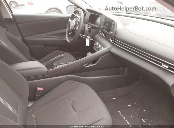 KMHLL4DG4SU952526 2025 HYUNDAI ELANTRA Gray Vista interior delantera