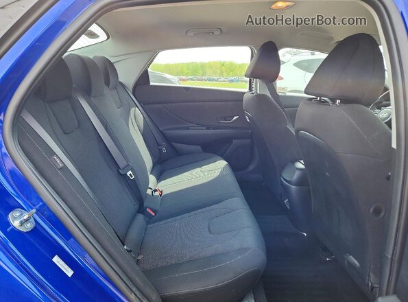 KMHLL4DG5SU030072 2025 HYUNDAI ELANTRA Синий Вид задних сидений