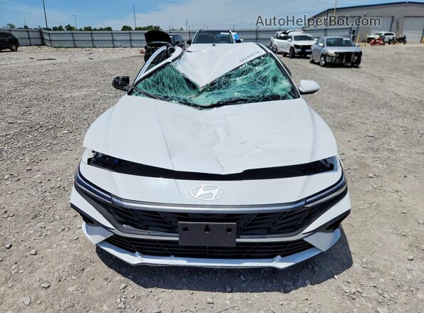 KMHLL4DG5SU865864 2025 HYUNDAI ELANTRA White Widok z przodu
