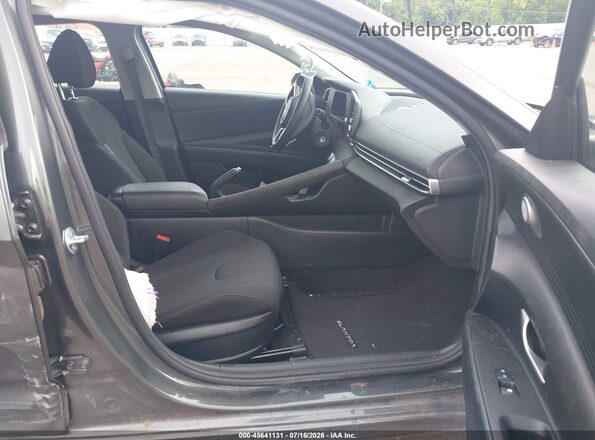 KMHLL4DG6TU167944 2026 HYUNDAI ELANTRA Gray Widok wnętrza z przodu