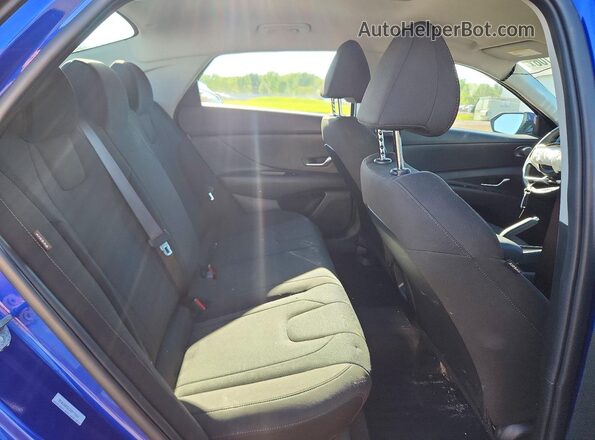 KMHLL4DG7SU037816 2025 HYUNDAI ELANTRA Blue უკანა სავარძლების ხედი