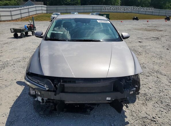 KMHLL4DG7SU051618 2025 HYUNDAI ELANTRA Silver Widok z przodu