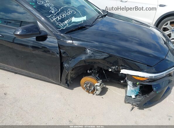 KMHLL4DG7TU138484 2026 HYUNDAI ELANTRA Black Widok z przodu