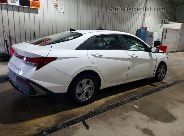 KMHLL4DG8RU654877 2024 HYUNDAI ELANTRA White Trasero derecho