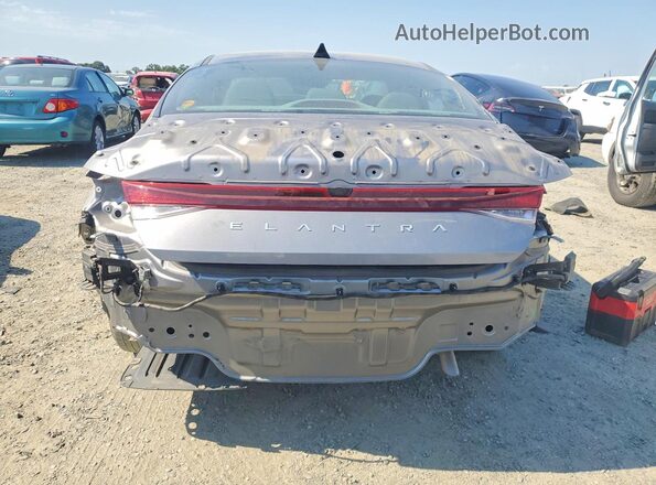 KMHLL4DG8SU871061 2025 HYUNDAI ELANTRA Silver Հետևի տեսք
