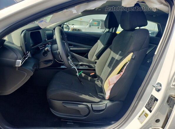 KMHLL4DGXSU089926 2025 HYUNDAI ELANTRA White Widok wnętrza z przodu