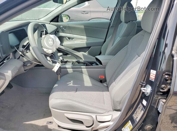 KMHLL4DGXTU190708 2026 HYUNDAI ELANTRA Черный Вид салона спереди