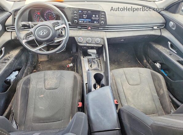 KMHLM4AG0PU583835 2023 HYUNDAI ELANTRA Gray Առջևի վահանակի տեսք