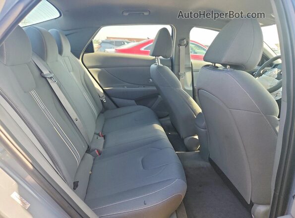 KMHLM4AG1PU440652 2023 HYUNDAI ELANTRA Gray Հետևի նստատեղերի տեսք